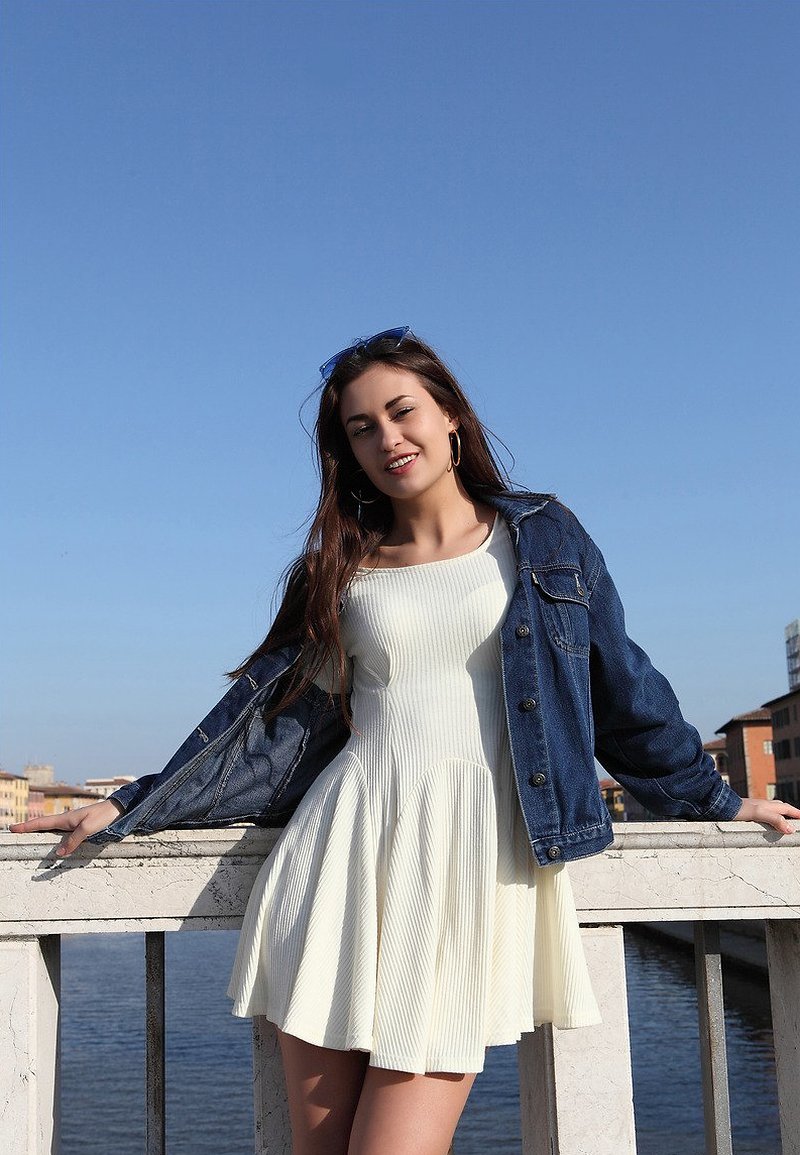 Оана, 24 года, 4 размер груди